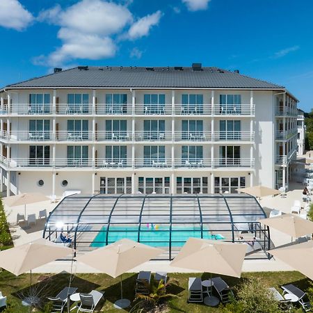 Golden Tulip La Baule Hotel Exterior photo